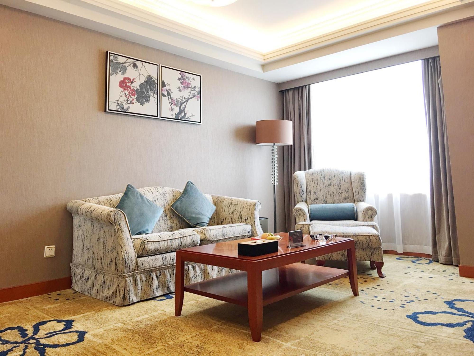 Ramada Plaza Tianlu Hotel Wuhan Eksteriør billede