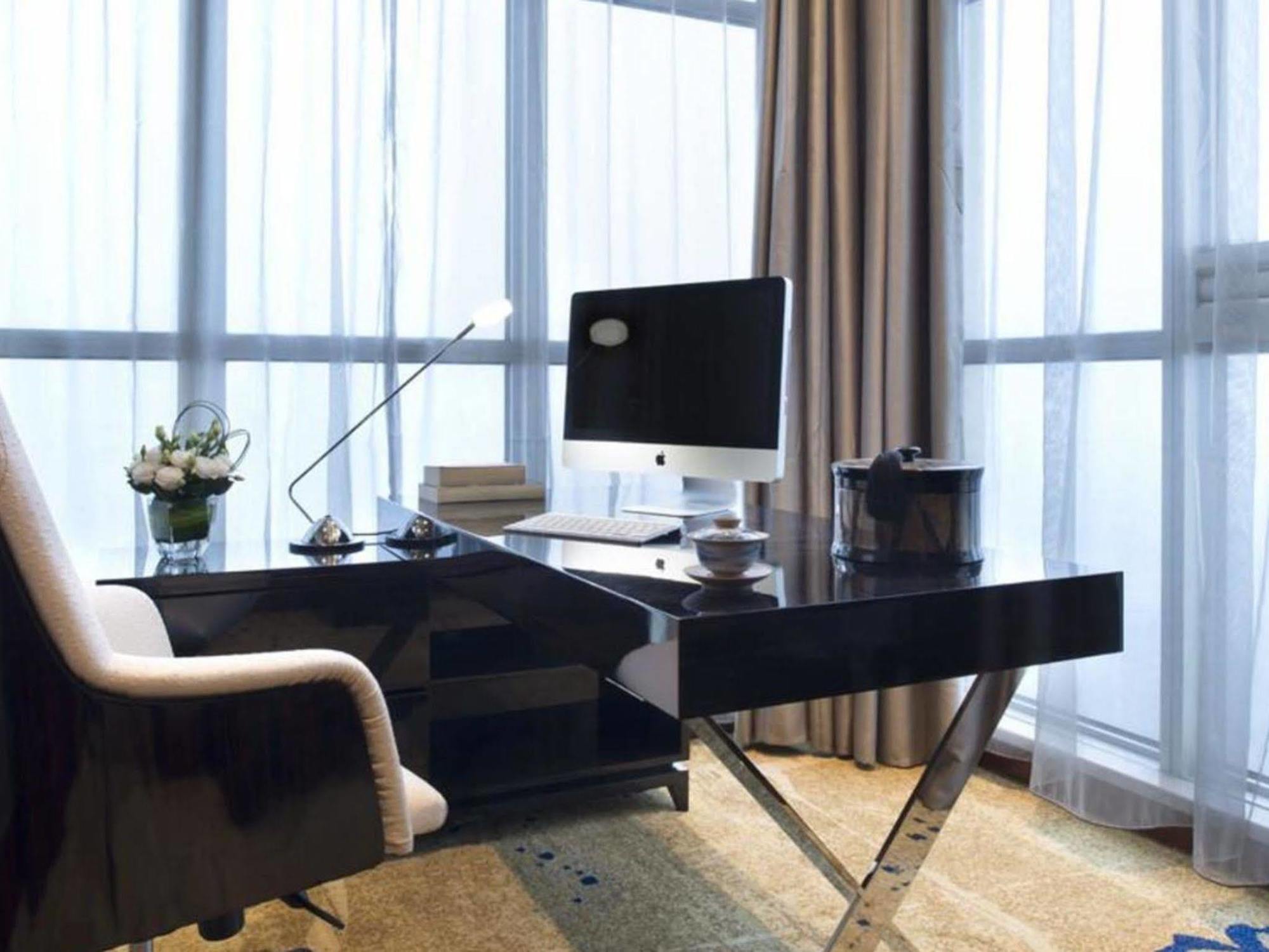 Ramada Plaza Tianlu Hotel Wuhan Eksteriør billede